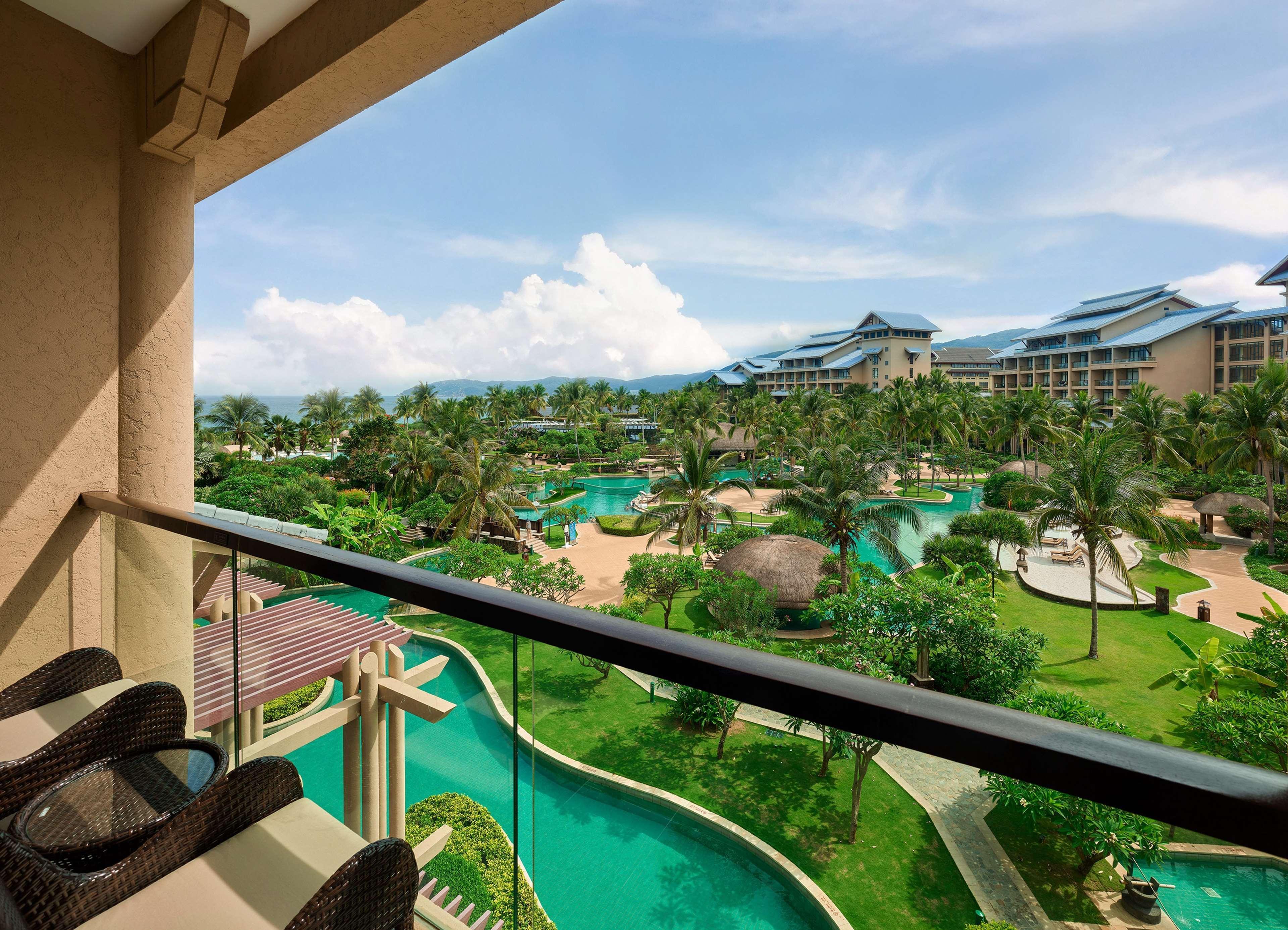 Hilton Sanya Yalong Bay Resort & Spa Exteriör bild