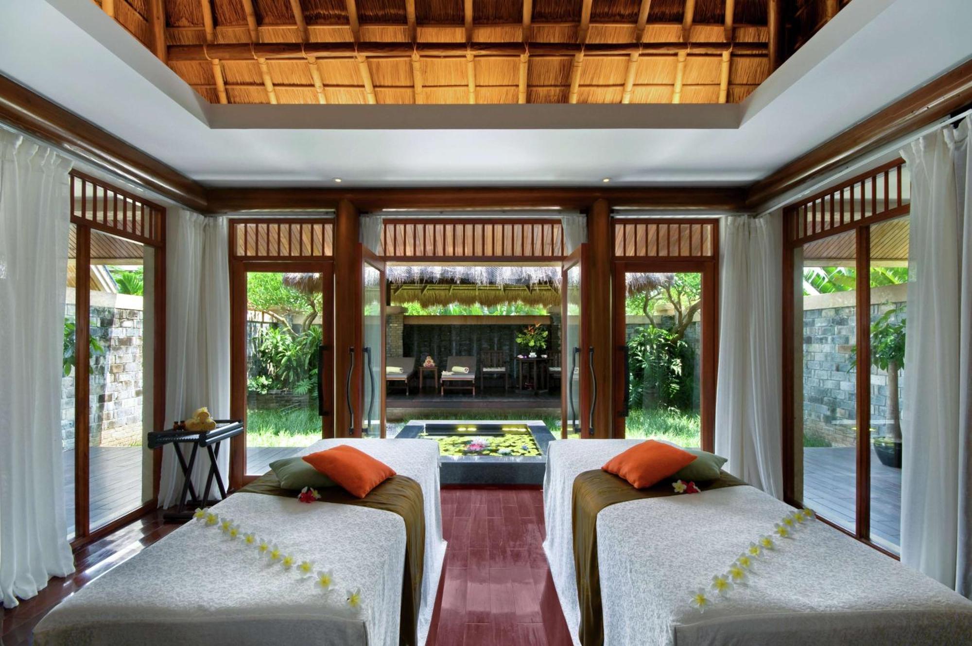Hilton Sanya Yalong Bay Resort & Spa Exteriör bild