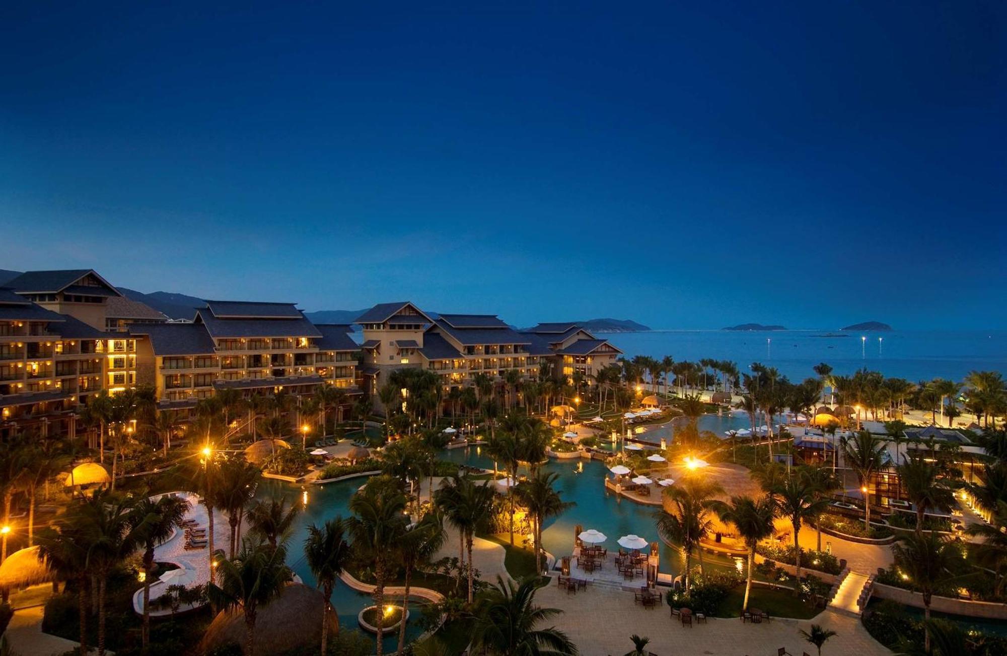 Hilton Sanya Yalong Bay Resort & Spa Exteriör bild